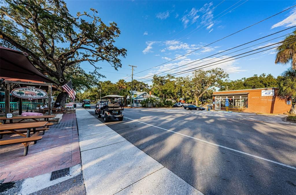 Active With Contract: $590,000 (6 beds, 0 baths, 1820 Square Feet)