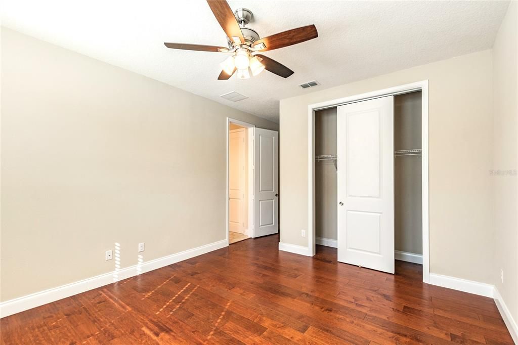 For Rent: $5,500 (6 beds, 4 baths, 4176 Square Feet)