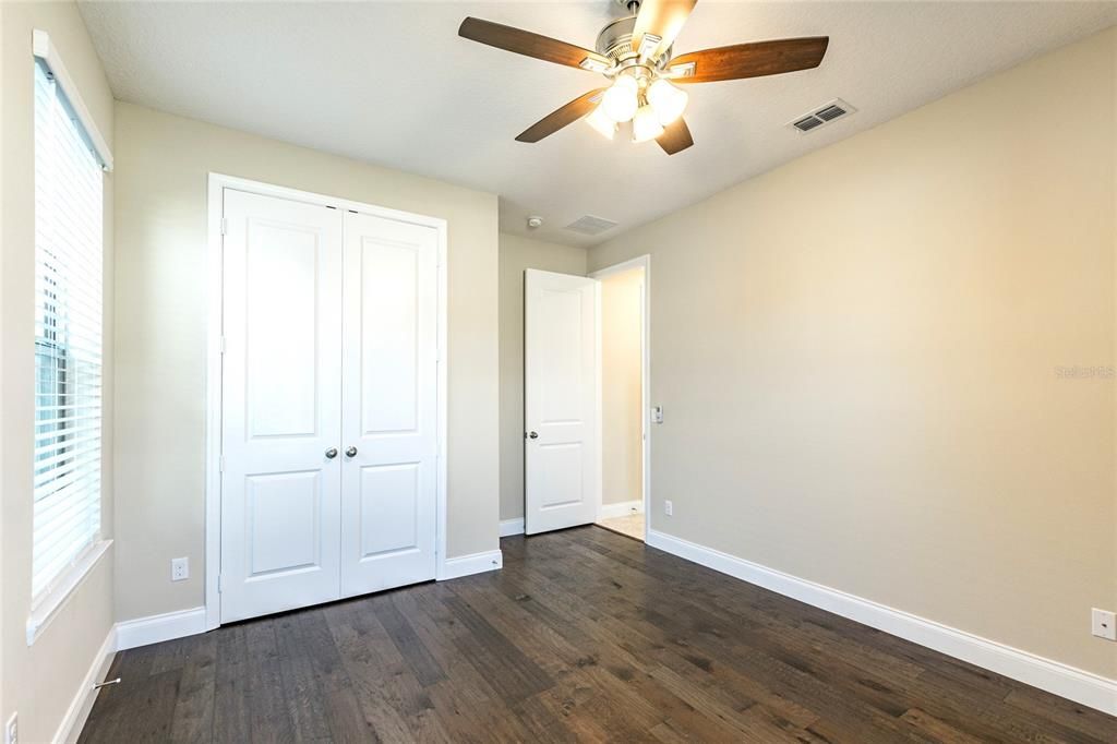 For Rent: $5,500 (6 beds, 4 baths, 4176 Square Feet)