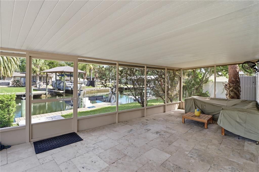 En Venta: $795,000 (3 camas, 2 baños, 2287 Pies cuadrados)