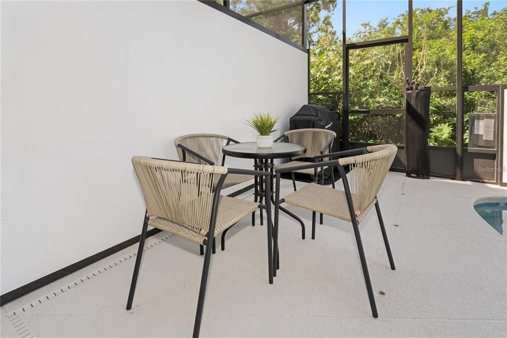 For Sale: $1,099,000 (5 beds, 5 baths, 1918 Square Feet)