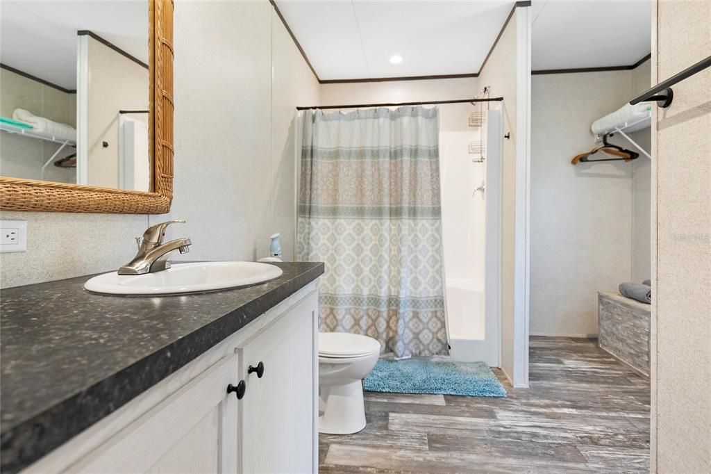 For Sale: $529,000 (3 beds, 2 baths, 1344 Square Feet)