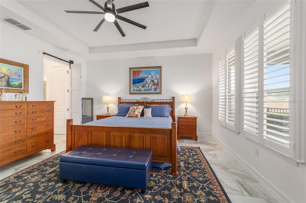 For Sale: $549,900 (3 beds, 3 baths, 2362 Square Feet)