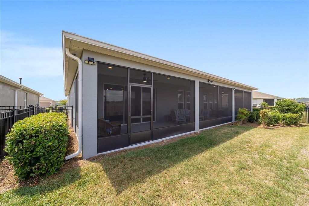 For Sale: $549,900 (3 beds, 3 baths, 2362 Square Feet)