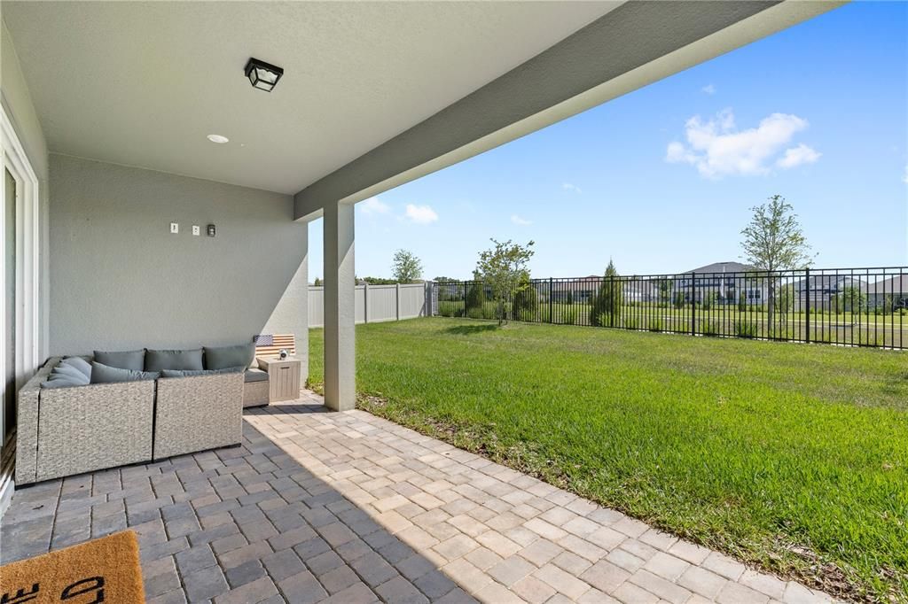 En Venta: $699,000 (4 camas, 3 baños, 2951 Pies cuadrados)