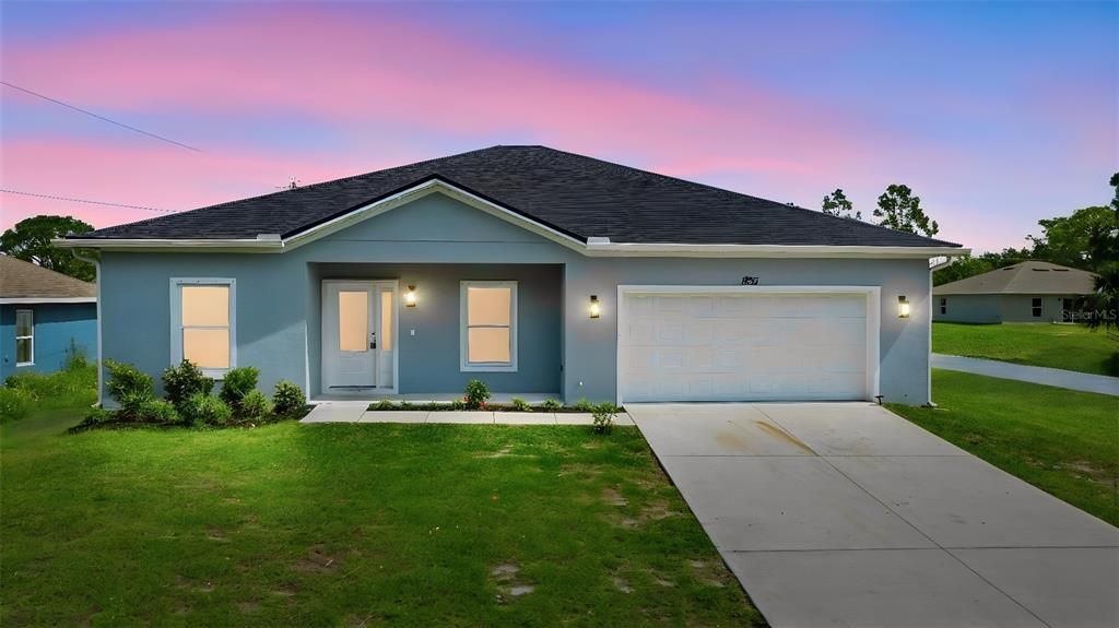 For Sale: $315,000 (4 beds, 2 baths, 1725 Square Feet)