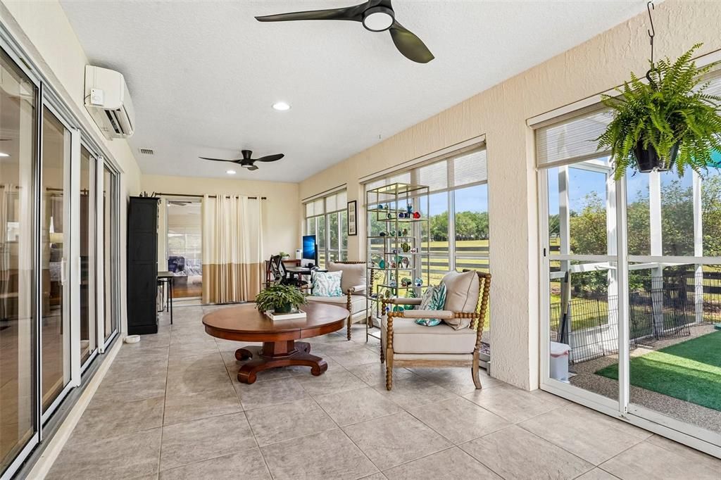 For Sale: $700,000 (3 beds, 2 baths, 1887 Square Feet)