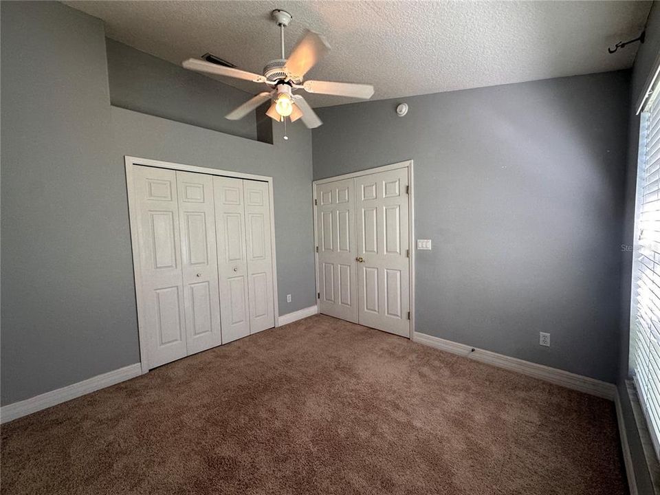 For Rent: $2,500 (4 beds, 2 baths, 1937 Square Feet)