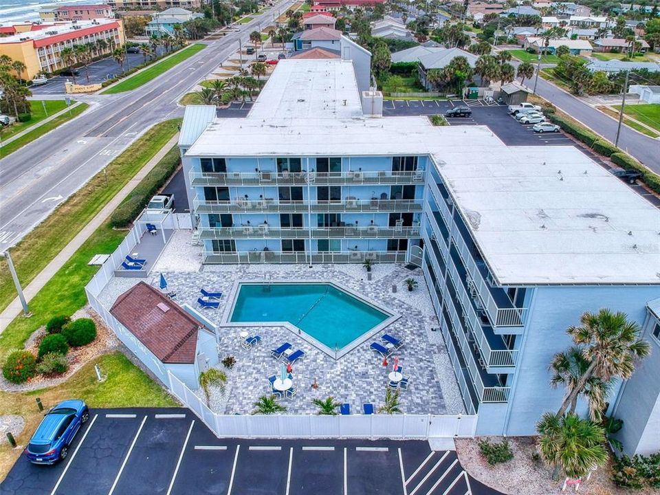 For Sale: $249,500 (1 beds, 1 baths, 459 Square Feet)