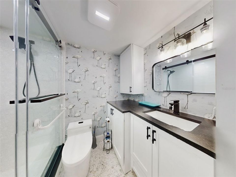 For Sale: $249,500 (1 beds, 1 baths, 459 Square Feet)