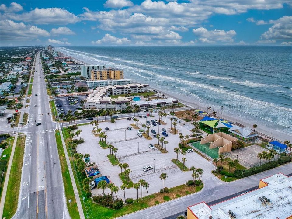 For Sale: $249,500 (1 beds, 1 baths, 459 Square Feet)