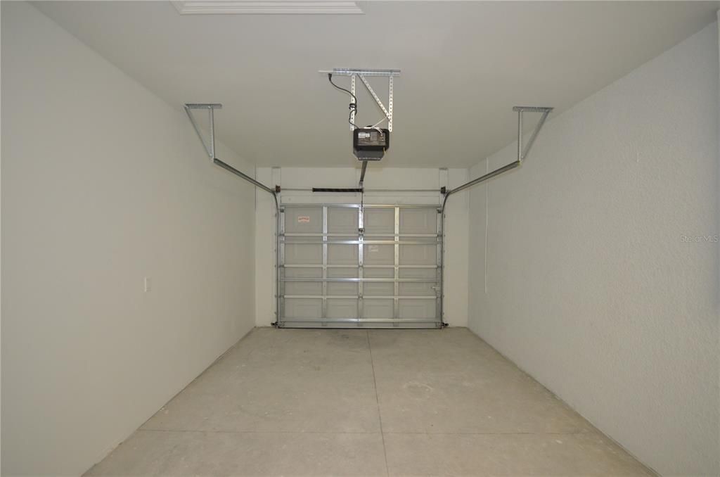 For Rent: $2,250 (4 beds, 2 baths, 1257 Square Feet)