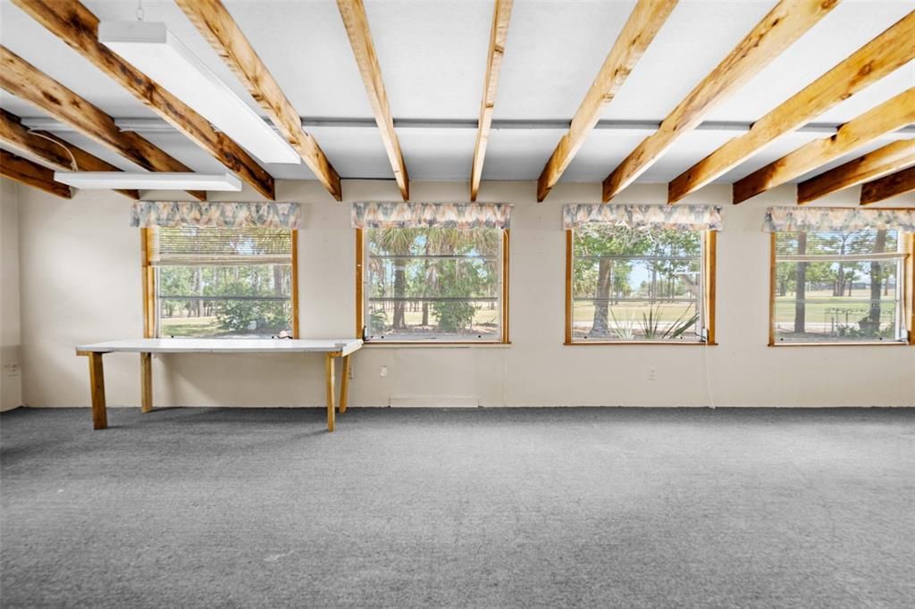 Active With Contract: $210,000 (2 beds, 2 baths, 1296 Square Feet)