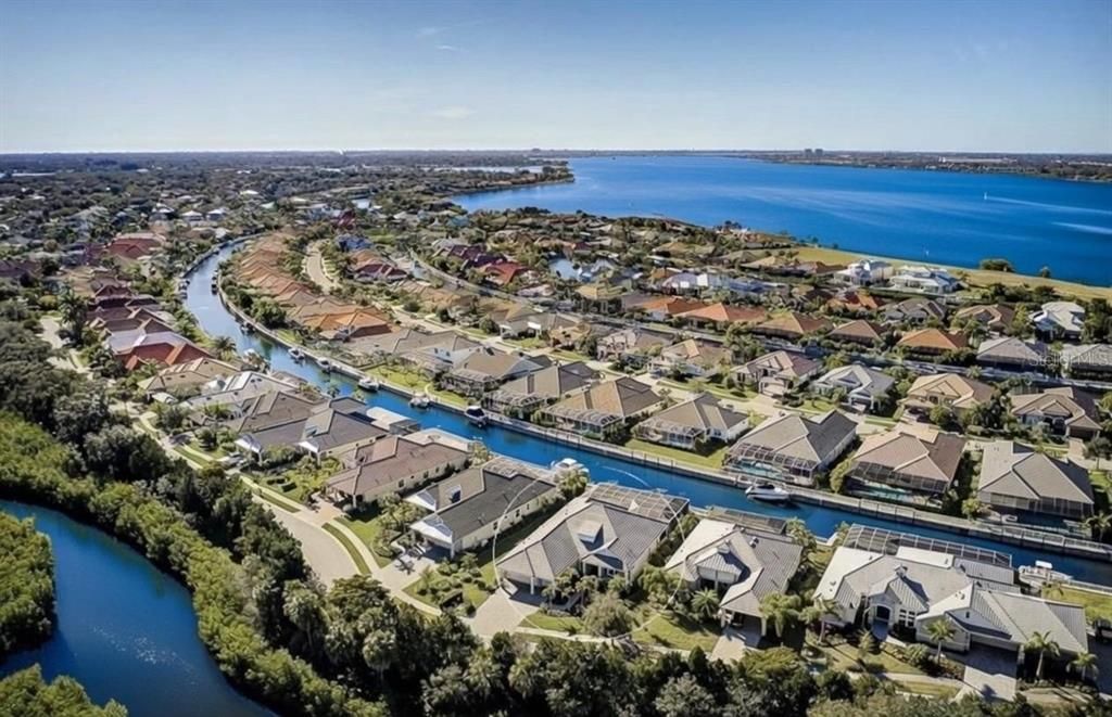 En Venta: $1,499,900 (3 camas, 3 baños, 2987 Pies cuadrados)
