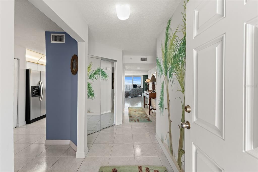 For Sale: $825,000 (3 beds, 2 baths, 1924 Square Feet)