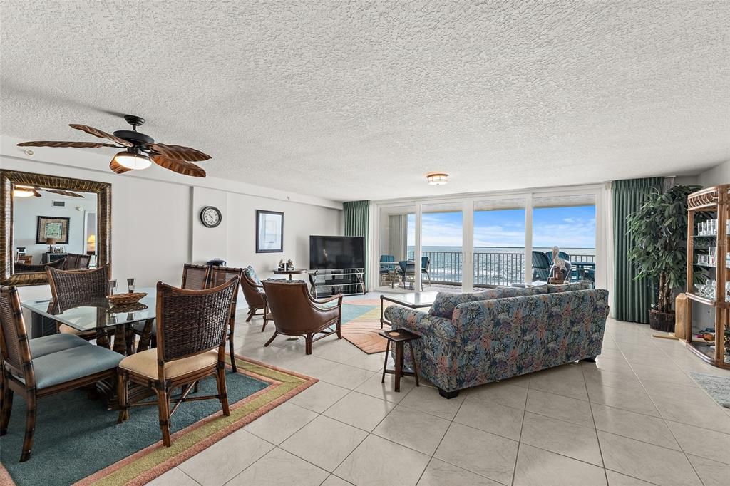 For Sale: $825,000 (3 beds, 2 baths, 1924 Square Feet)