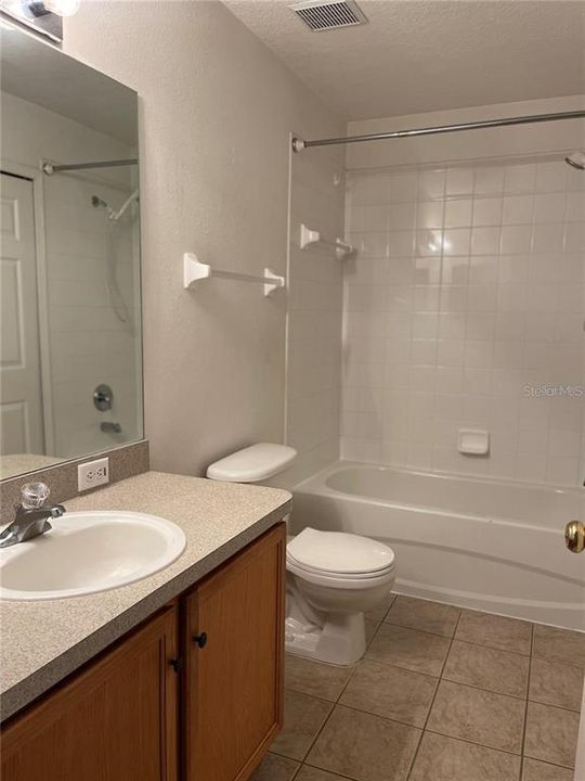 For Rent: $1,650 (2 beds, 2 baths, 1448 Square Feet)