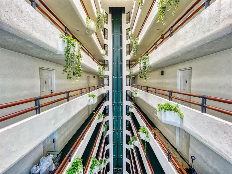 En Venta: $249,900 (1 camas, 1 baños, 974 Pies cuadrados)