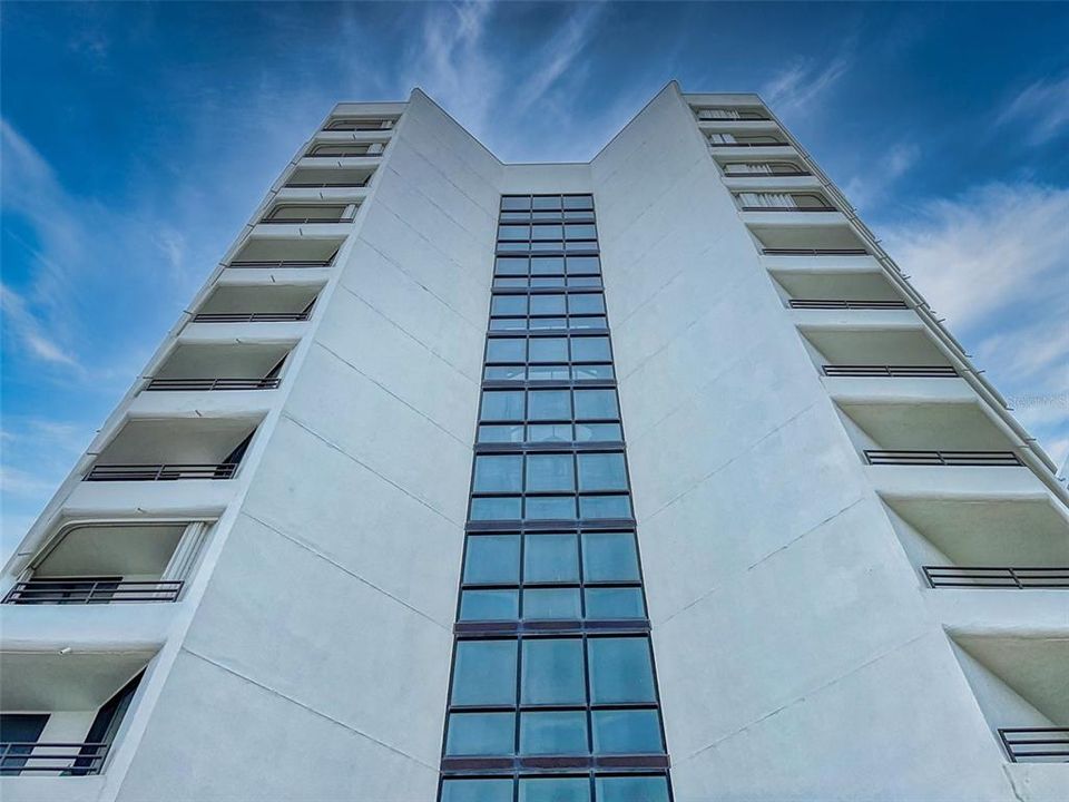 En Venta: $249,900 (1 camas, 1 baños, 974 Pies cuadrados)
