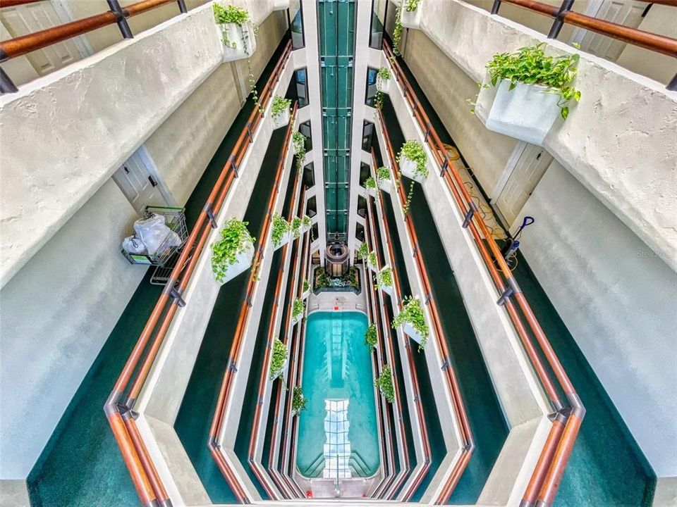 En Venta: $249,900 (1 camas, 1 baños, 974 Pies cuadrados)