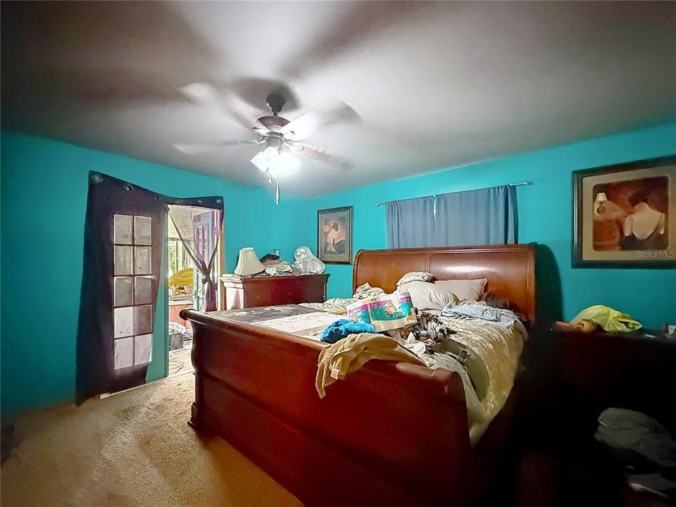 For Sale: $199,000 (3 beds, 2 baths, 1938 Square Feet)