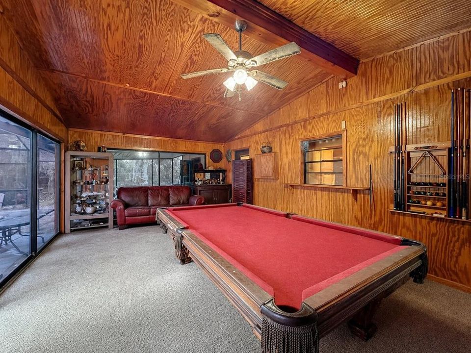 For Sale: $199,000 (3 beds, 2 baths, 1938 Square Feet)