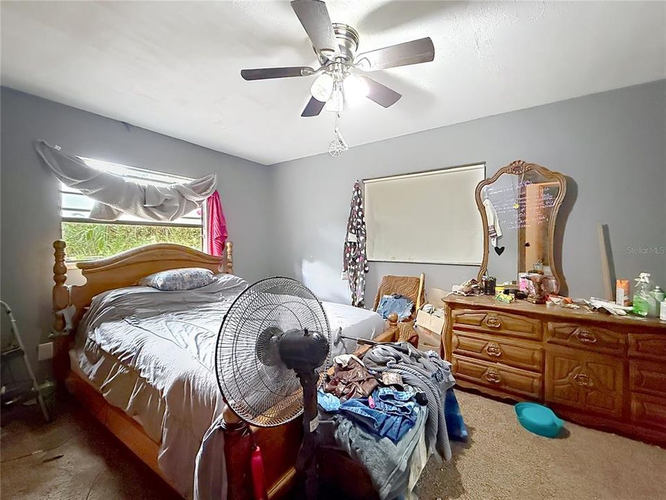 For Sale: $199,000 (3 beds, 2 baths, 1938 Square Feet)