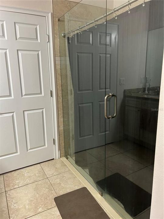 For Rent: $1,995 (3 beds, 2 baths, 1502 Square Feet)