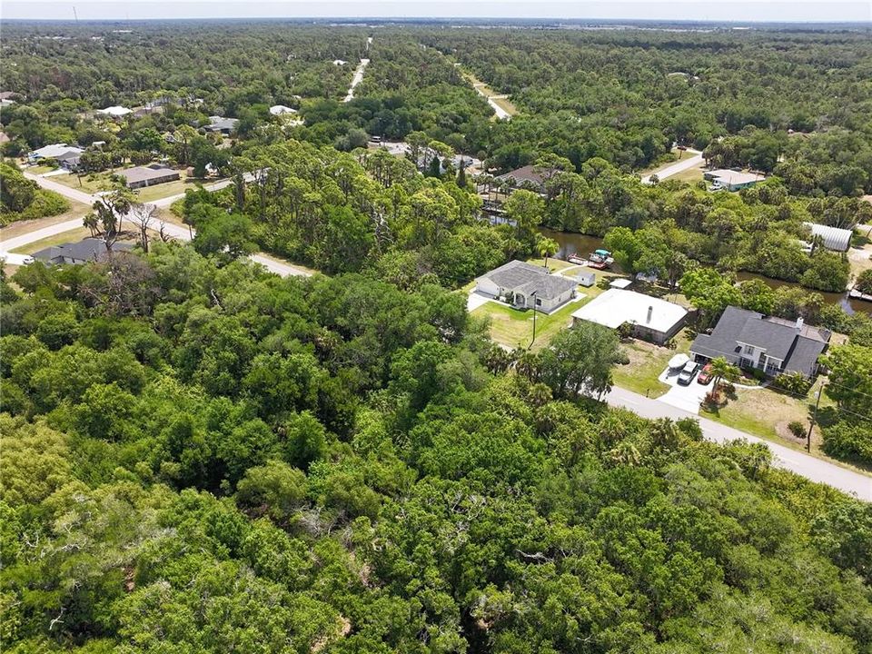 На продажу: $12,000 (0.23 acres)