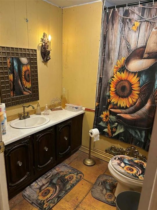 На продажу: $162,000 (3 спален, 2 ванн, 1344 Квадратных фут)
