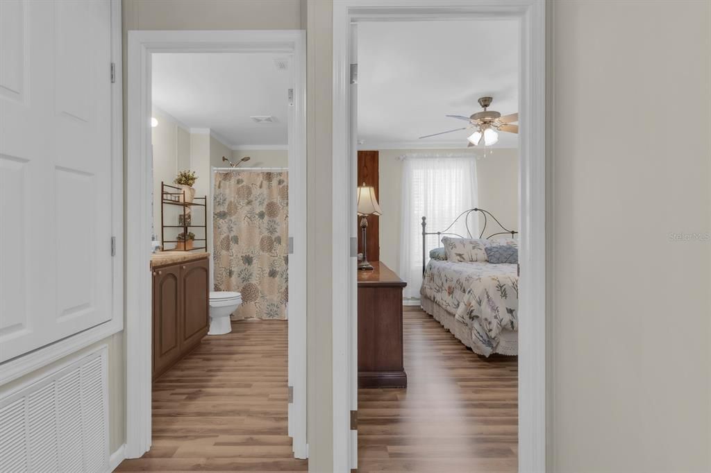 Active With Contract: $435,000 (4 beds, 2 baths, 1560 Square Feet)