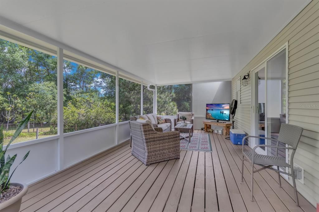 Active With Contract: $435,000 (4 beds, 2 baths, 1560 Square Feet)