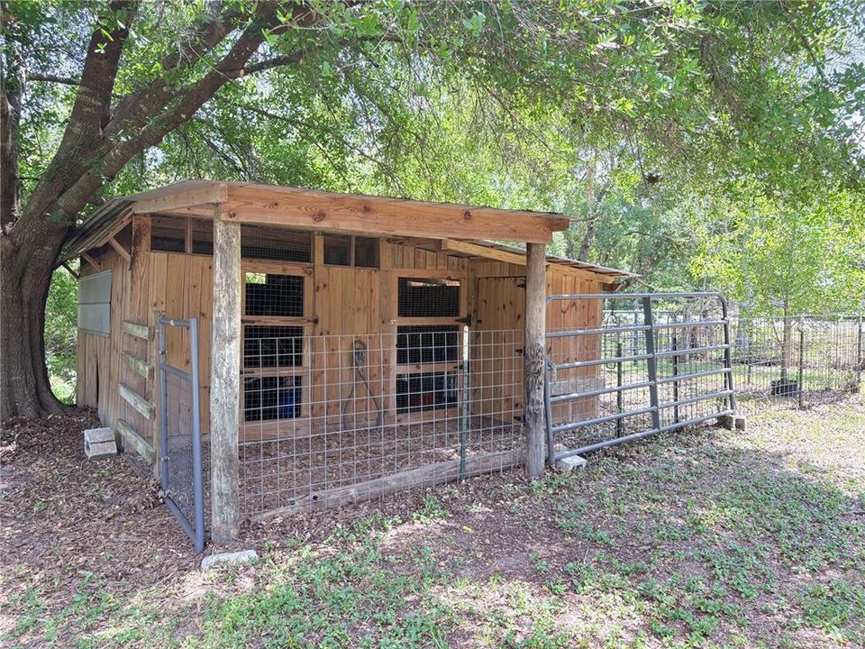 Active With Contract: $435,000 (4 beds, 2 baths, 1560 Square Feet)