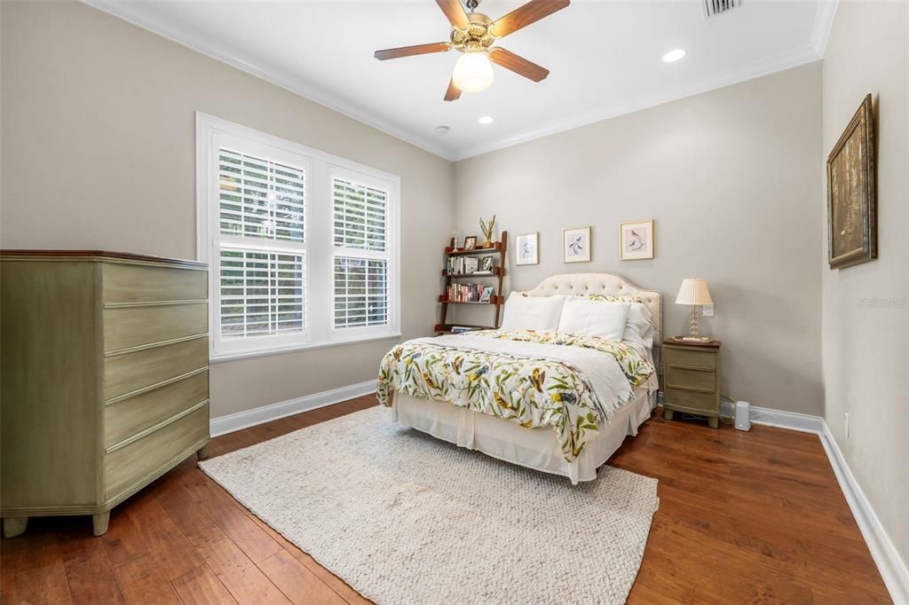 Active With Contract: $1,795,000 (5 beds, 5 baths, 5724 Square Feet)
