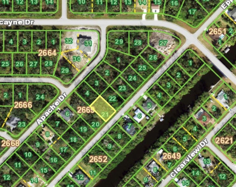 На продажу: $12,000 (0.23 acres)