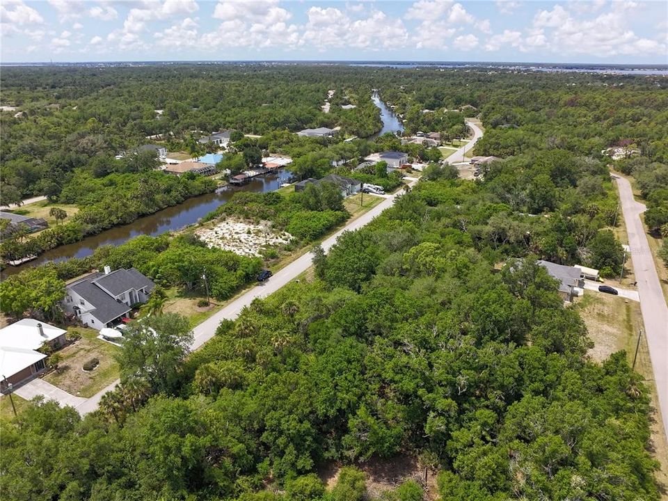 На продажу: $12,000 (0.23 acres)