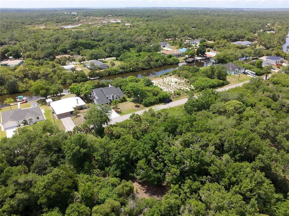 На продажу: $12,000 (0.23 acres)
