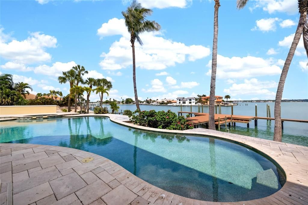 For Rent: $28,000 (4 beds, 4 baths, 4862 Square Feet)