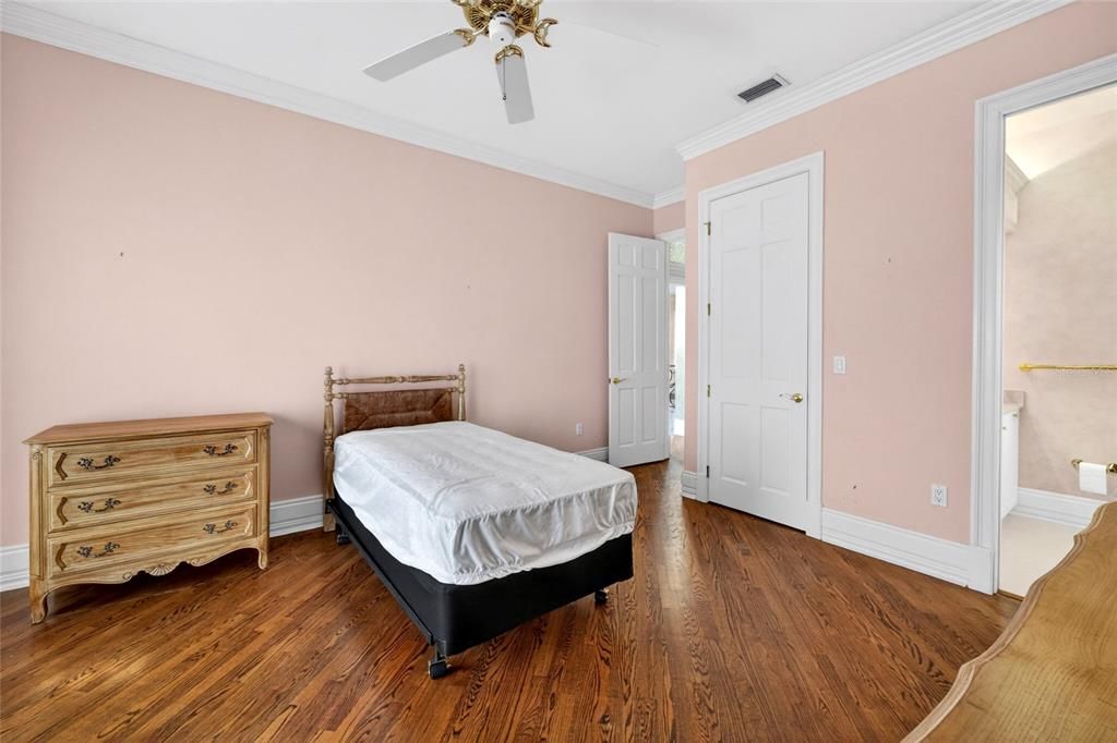 For Rent: $28,000 (4 beds, 4 baths, 4862 Square Feet)