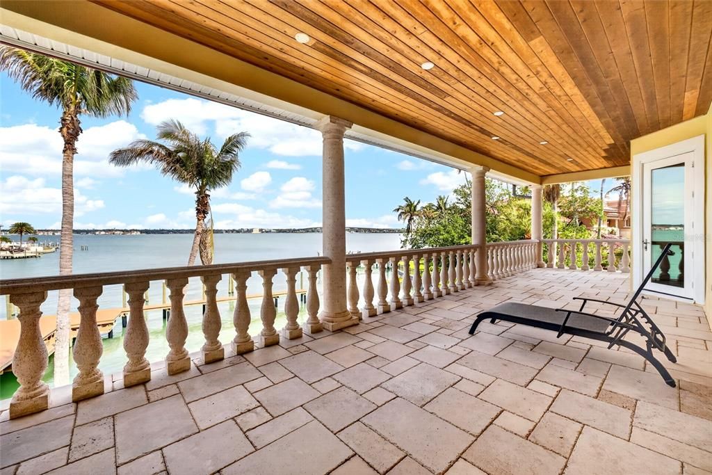 For Rent: $28,000 (4 beds, 4 baths, 4862 Square Feet)