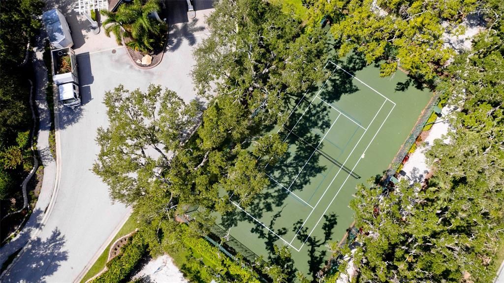 For Sale: $599,999 (0.26 acres)