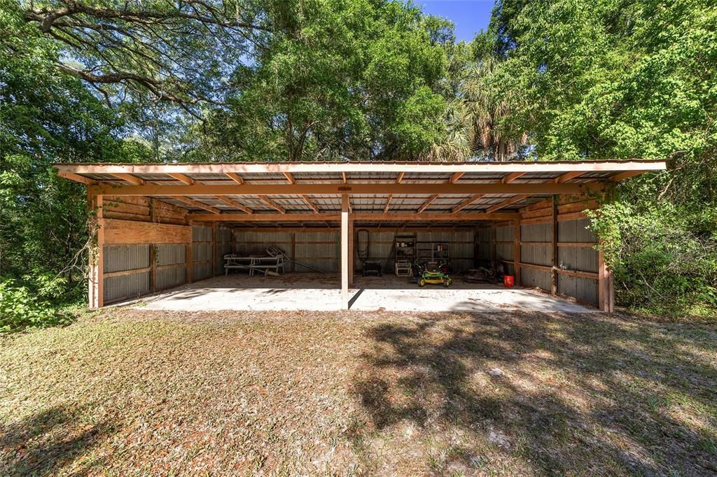 For Sale: $375,000 (2 beds, 1 baths, 1929 Square Feet)