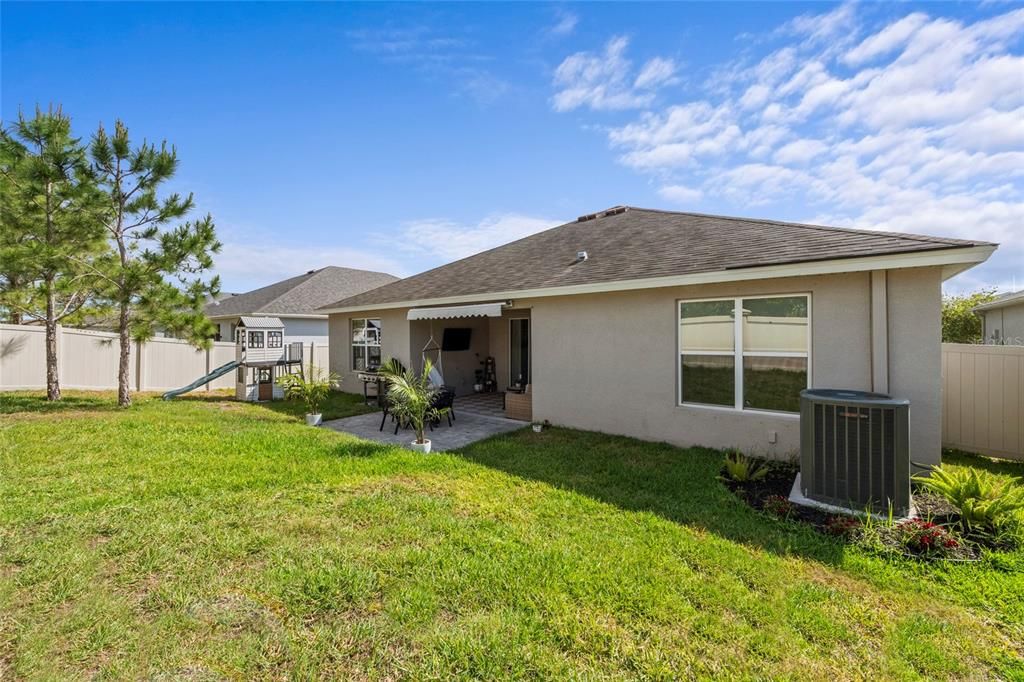 Active With Contract: $450,000 (4 beds, 3 baths, 2420 Square Feet)