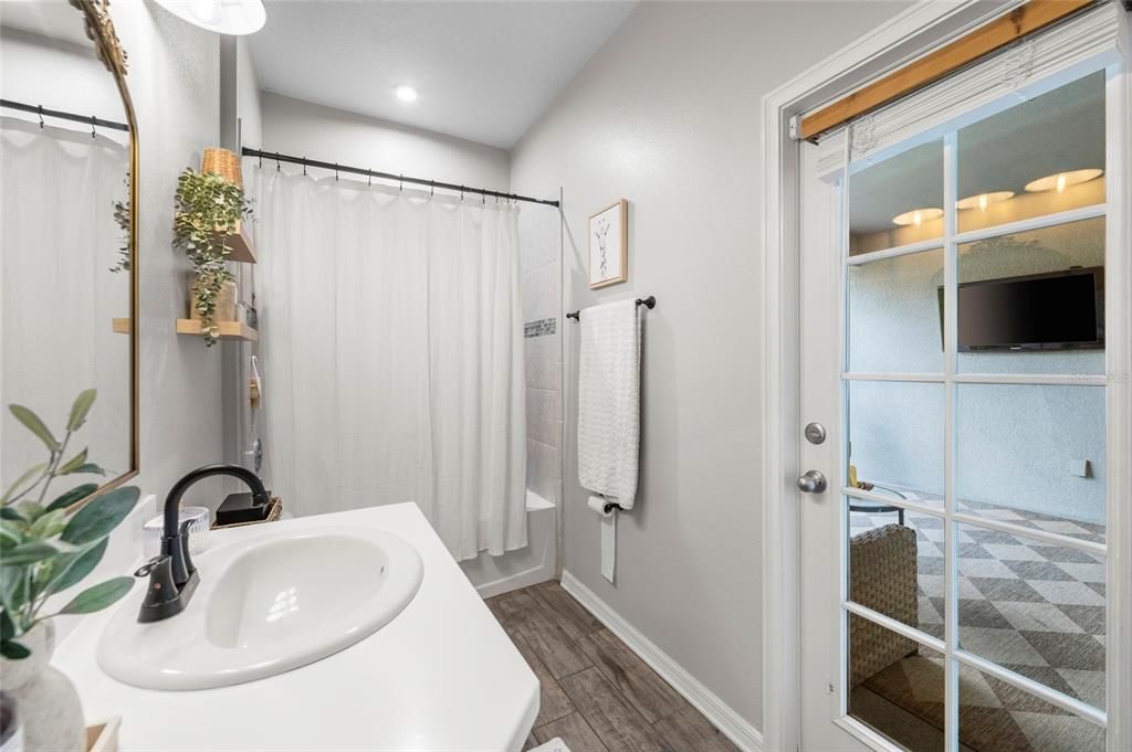 Active With Contract: $450,000 (4 beds, 3 baths, 2420 Square Feet)