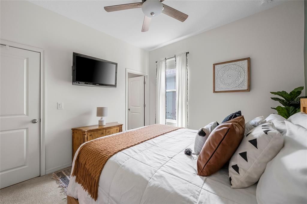 Active With Contract: $450,000 (4 beds, 3 baths, 2420 Square Feet)