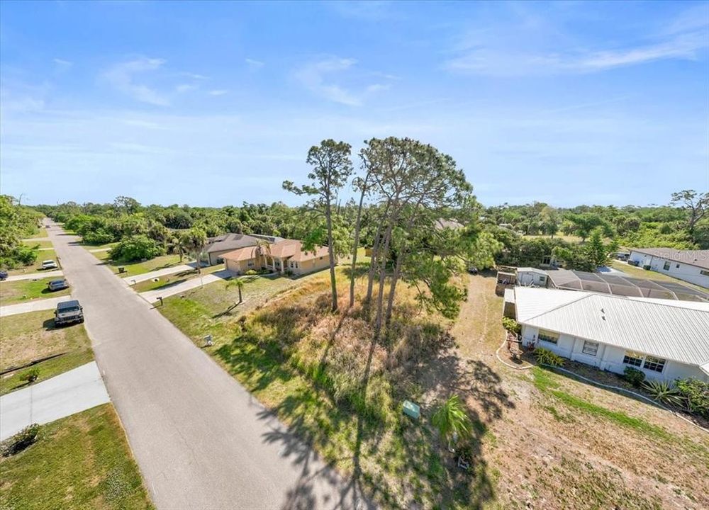 En Venta: $34,900 (0.23 acres)