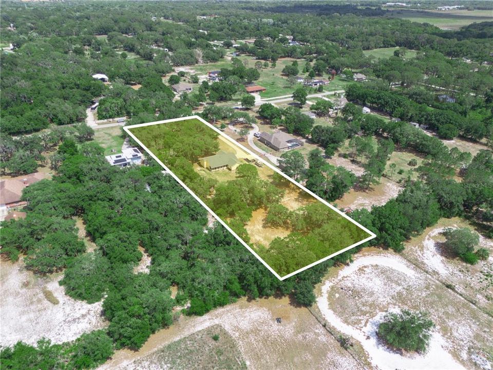 Activo con contrato: $574,900 (4 camas, 2 baños, 2125 Pies cuadrados)