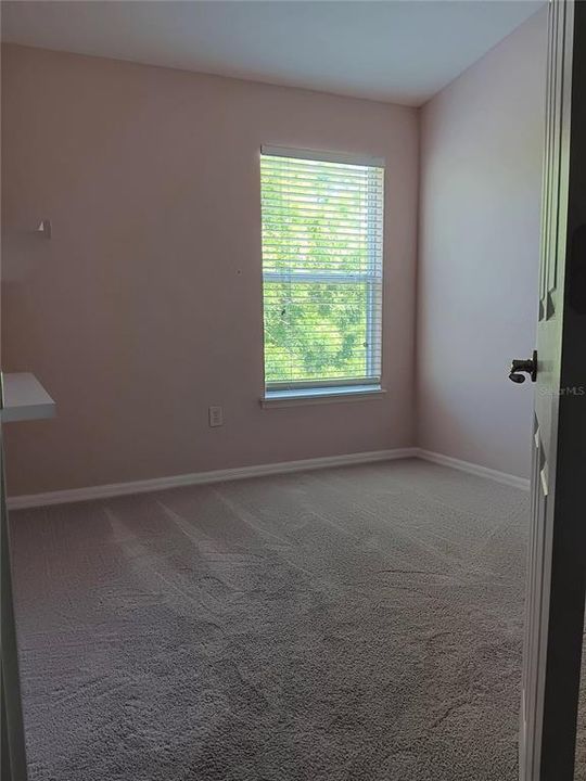 Active With Contract: $313,900 (3 beds, 2 baths, 1496 Square Feet)