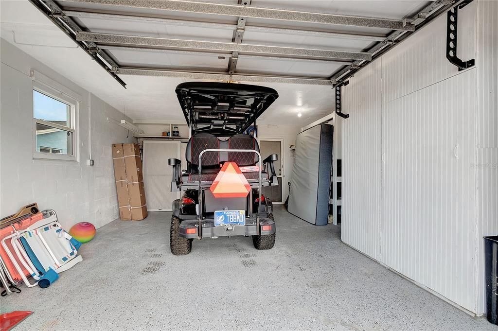 For Rent: $4,400 (3 beds, 2 baths, 1624 Square Feet)