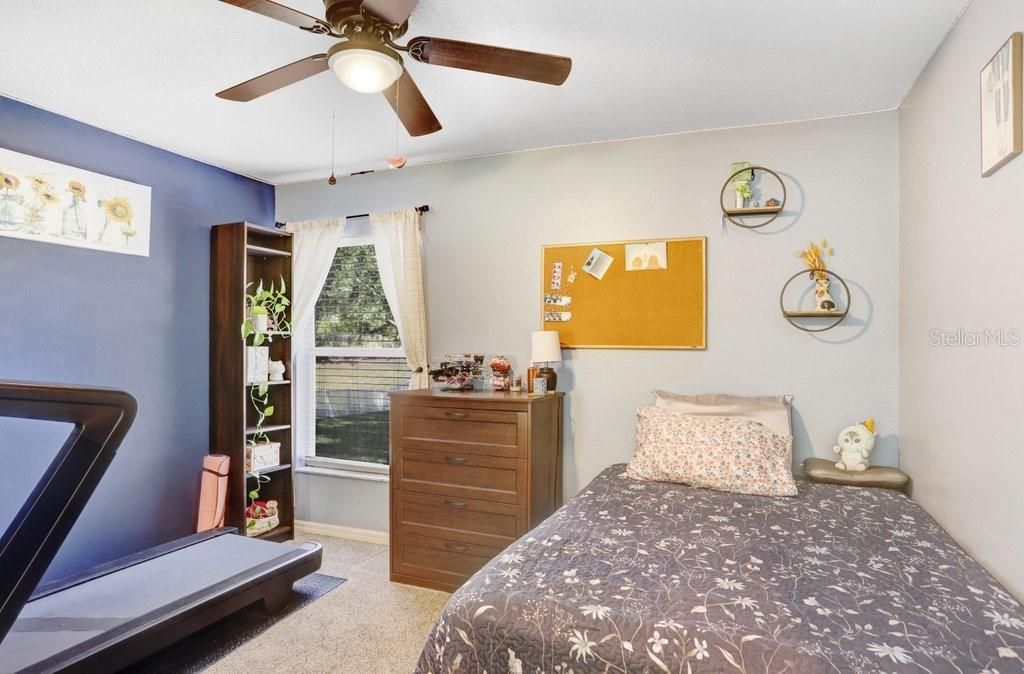 Activo con contrato: $585,000 (5 camas, 3 baños, 2557 Pies cuadrados)